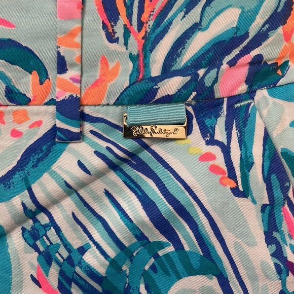 Lilly Pulitzer Callahan Short - Picture 2 of 5